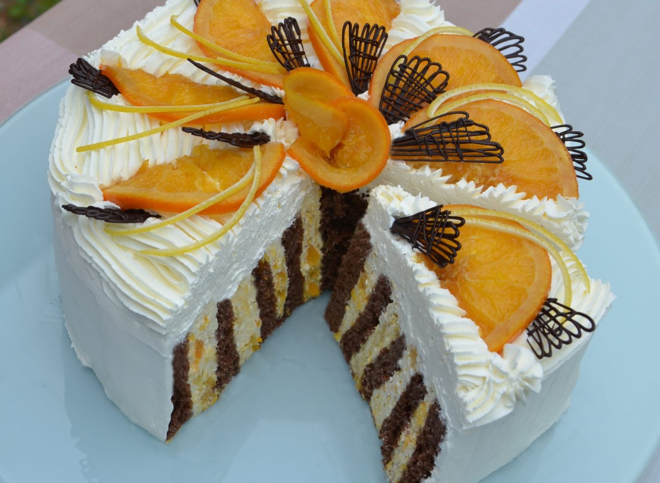 Unikátní dort plný vitamínů: Pomeranče má uvnitř i na povrchu